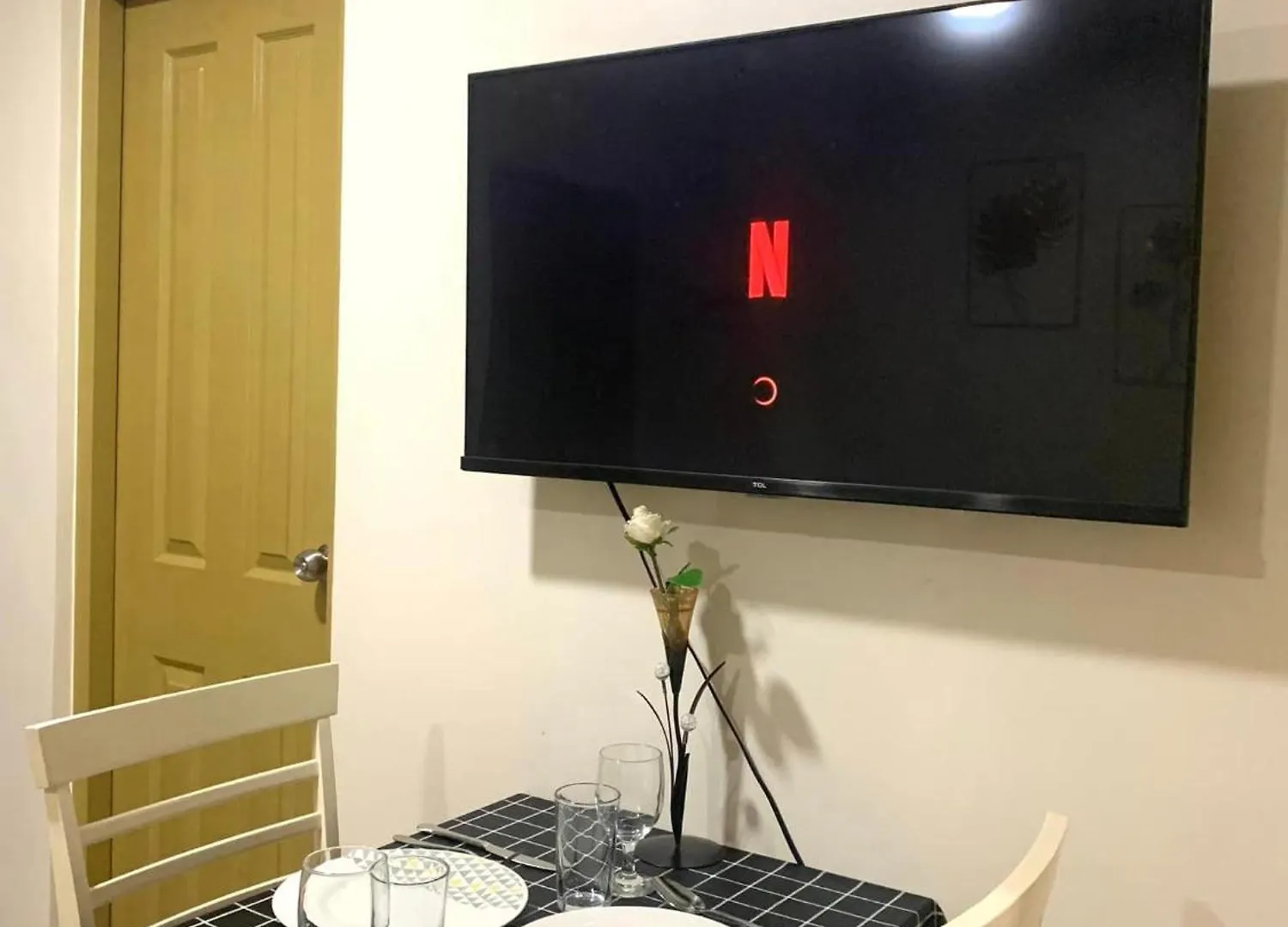 Haven Crest Condotel By Elisa Davao City Filippinerna